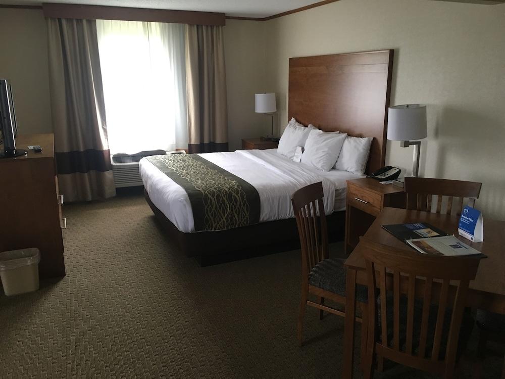 Comfort 2* Millersburg